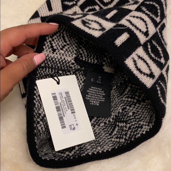 Gucci Black and White G Logo Checkboard Beanie - Picture 2 of 3